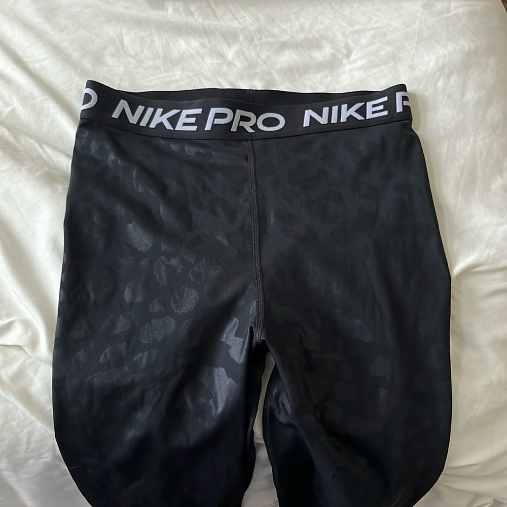 Nike size small leopard print leggings